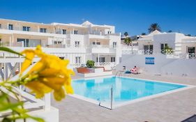 Flower Beach Suite 8